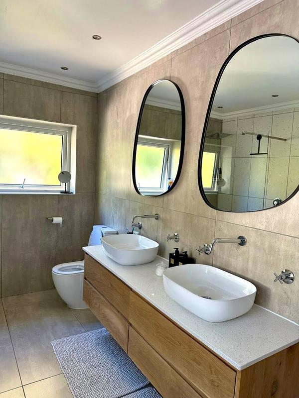 To Let 3 Bedroom Property for Rent in Hout Bay Western Cape